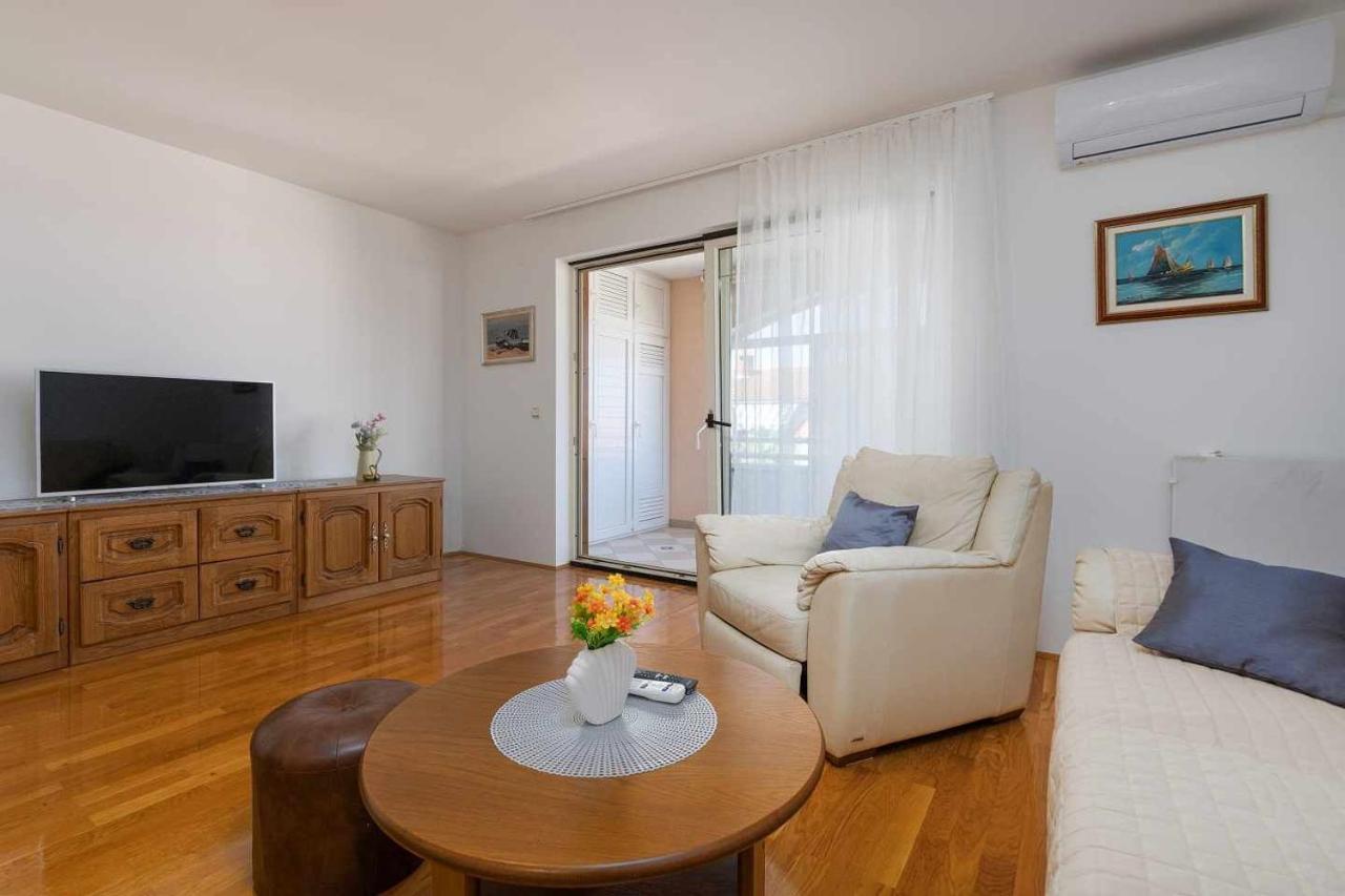 Appartement Jadro *